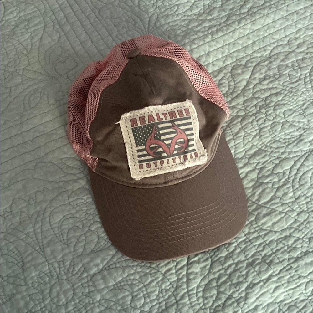 Realtree Pink and Brown Mesh Cap
